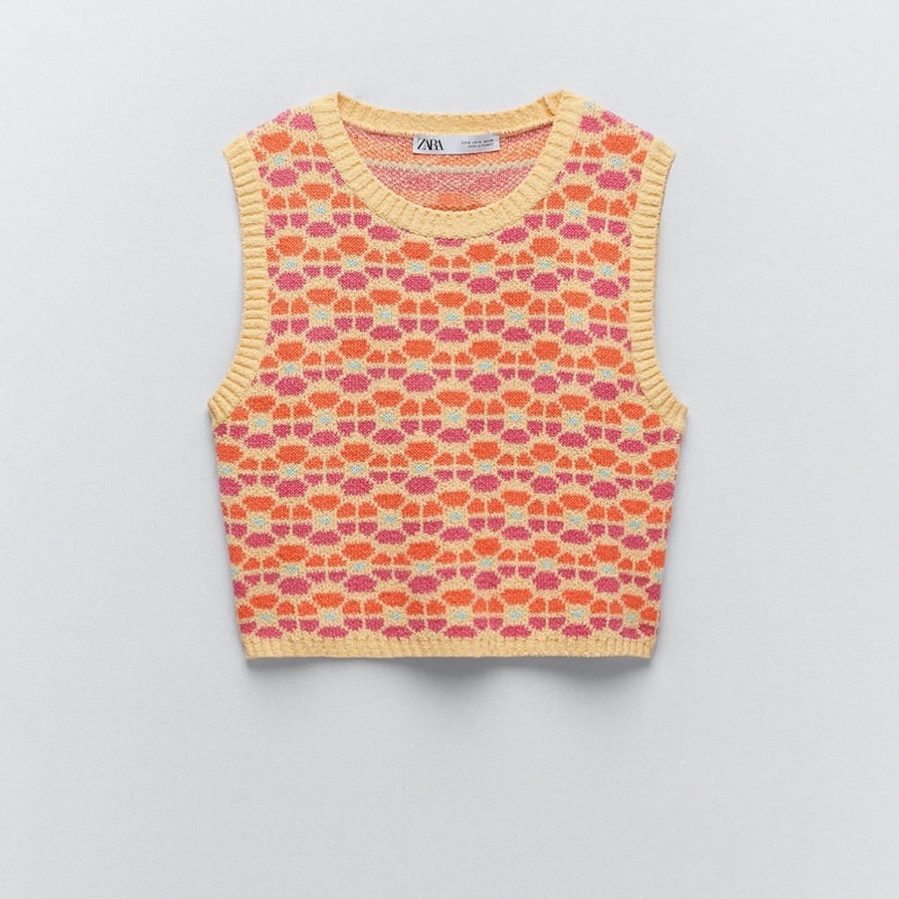 Floral Jacquard Knit Top